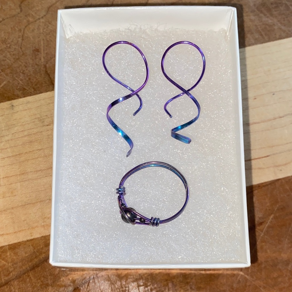 Handmade Purple & Blue Anodized Niobium or Titanium Spiral Earrings with Ring